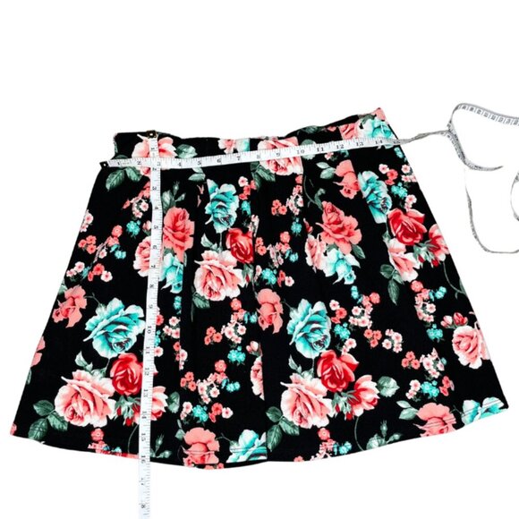 Joe B Women's Pleated Floral Mini Skirt Paisley Romantic Goth Vintage Sz L - Picture 4 of 5